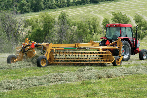 Vermeer Rakes 2023
